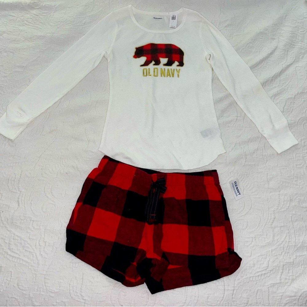 OLD NAVY Holiday Christmas Pajamas Red Flannel Shirt with Shorts Size Small NWT